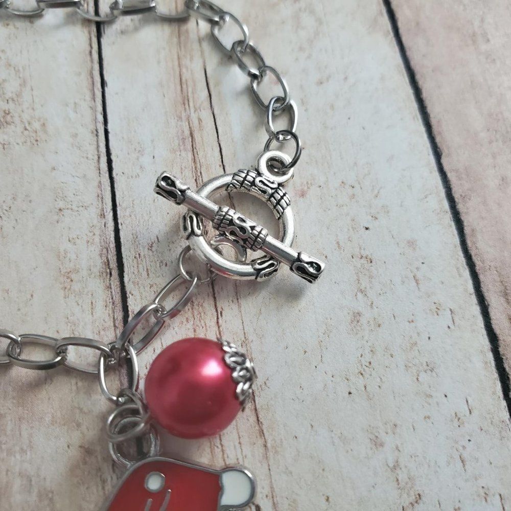 Santa Clause Toggle Lock Bracelet - Picture 5 of 9
